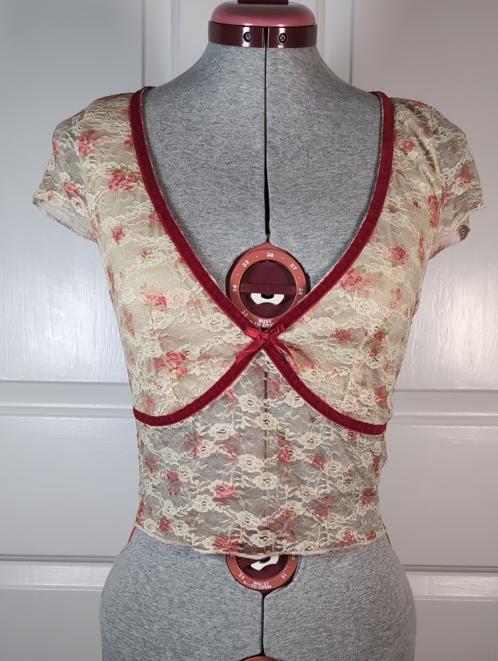 Beverly & Beck Millie Lace Top Cream Red Trim Ribbon Bow Coquette Fairycore S